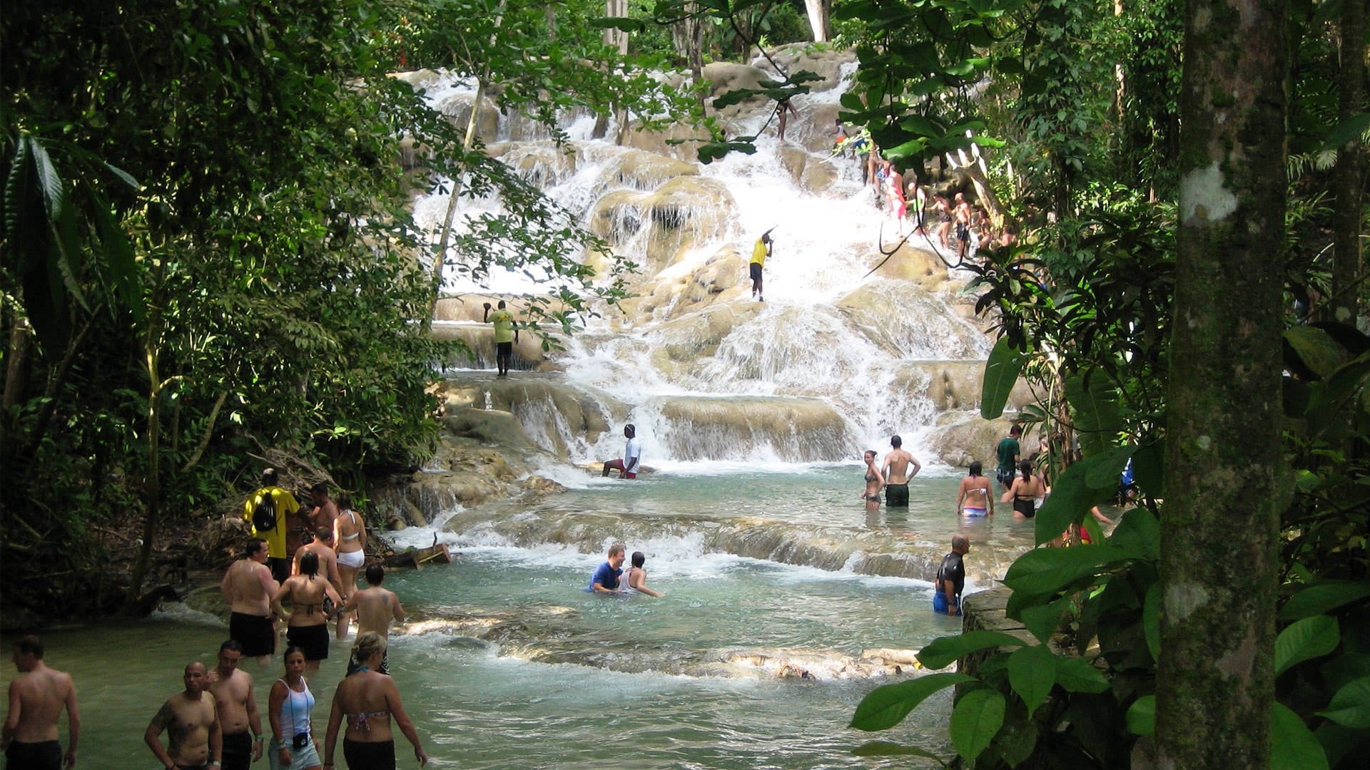 Ocho-Rios-Falls